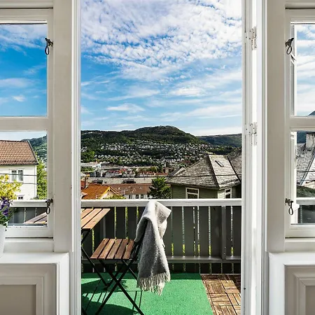 Panoramic & Garden Apartment Bergen